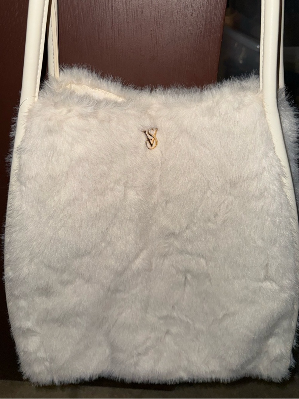 Victoria Secret White Faux Fur Shoulder Bag with Gold Accent - Picture 3 of 6